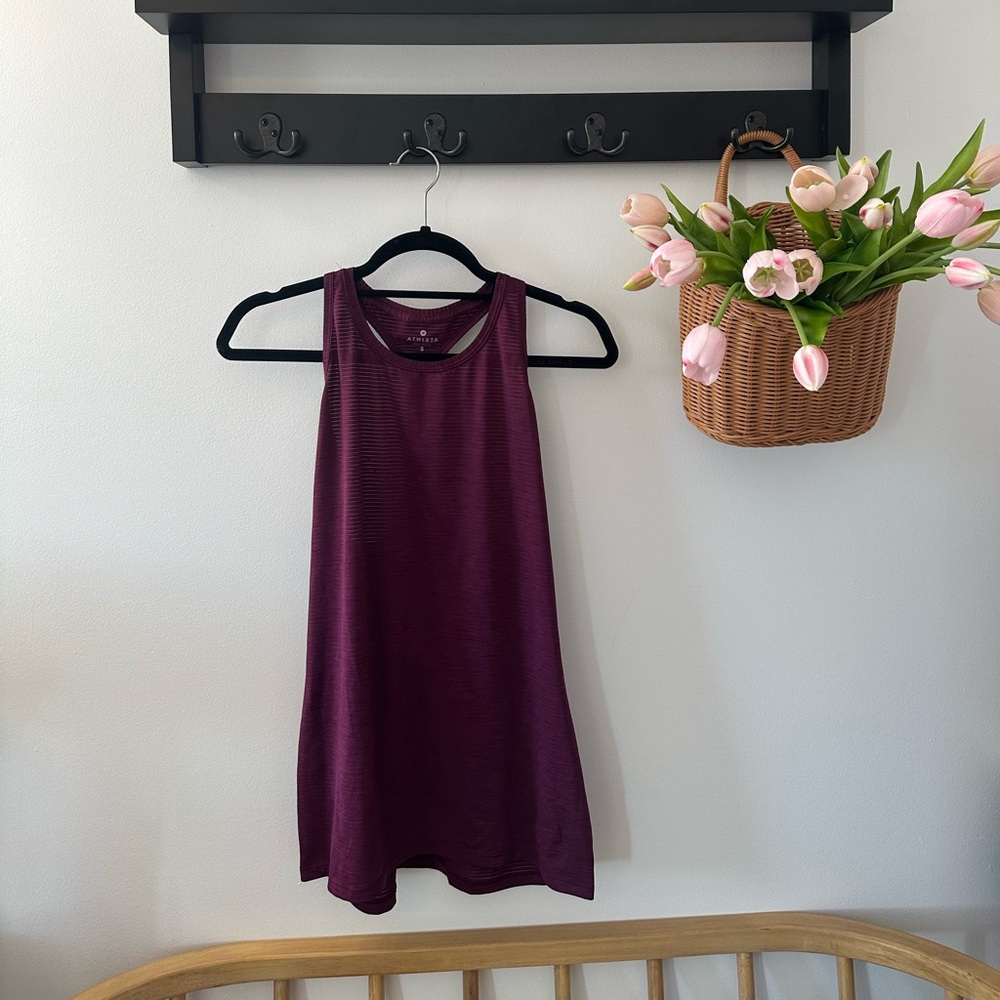Athleta Women's Purple Sleeveless Top